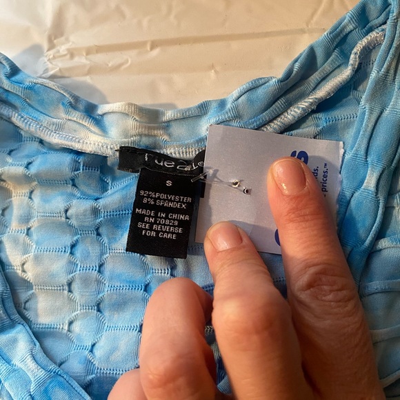 *** BUNDLE of 2*** Rue 21 crop top BUNDLE - Picture 5 of 12